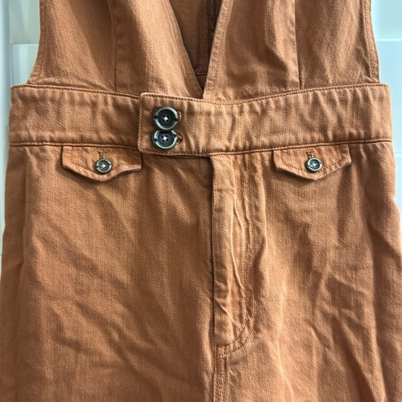 Pilcro Deep-V Jumpsuit Mango - Picture 5 of 12